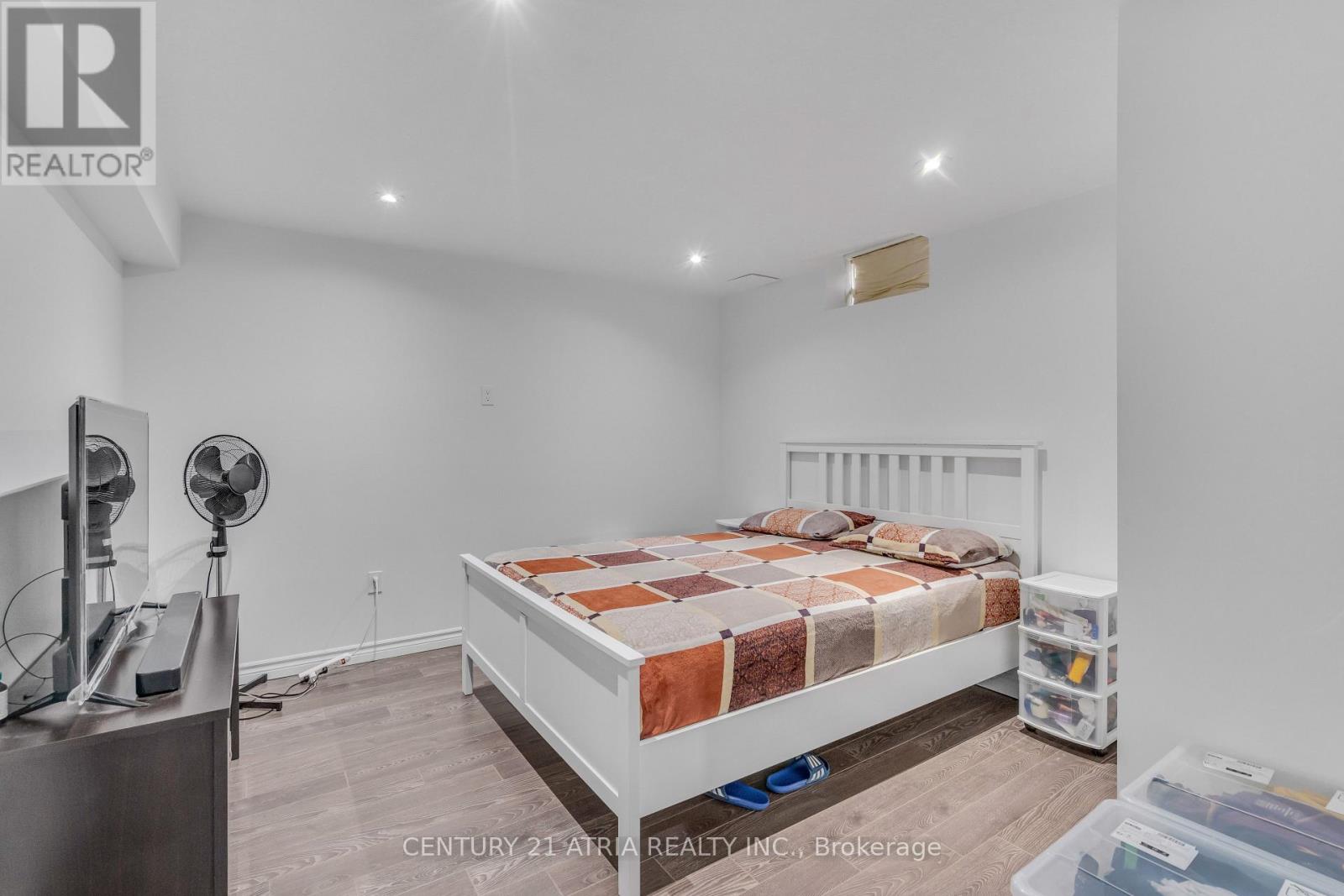 10 Louvain Drive, Brampton, Ontario  L6P 1W4 - Photo 35 - W12149976