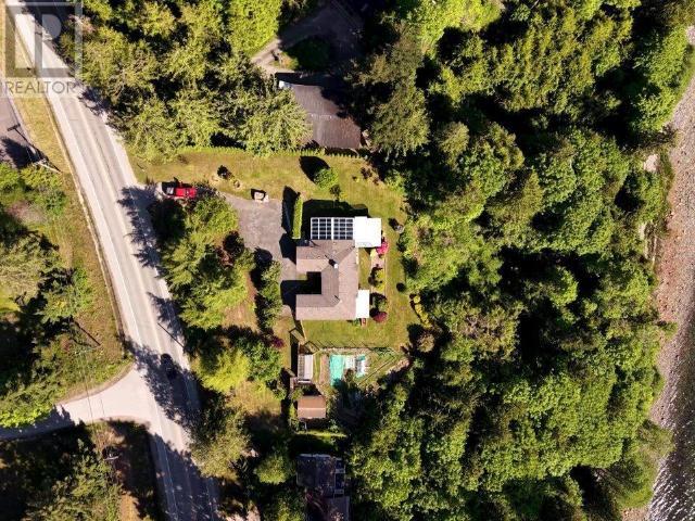 Property at 7457 HIGHWAY 101 image 3