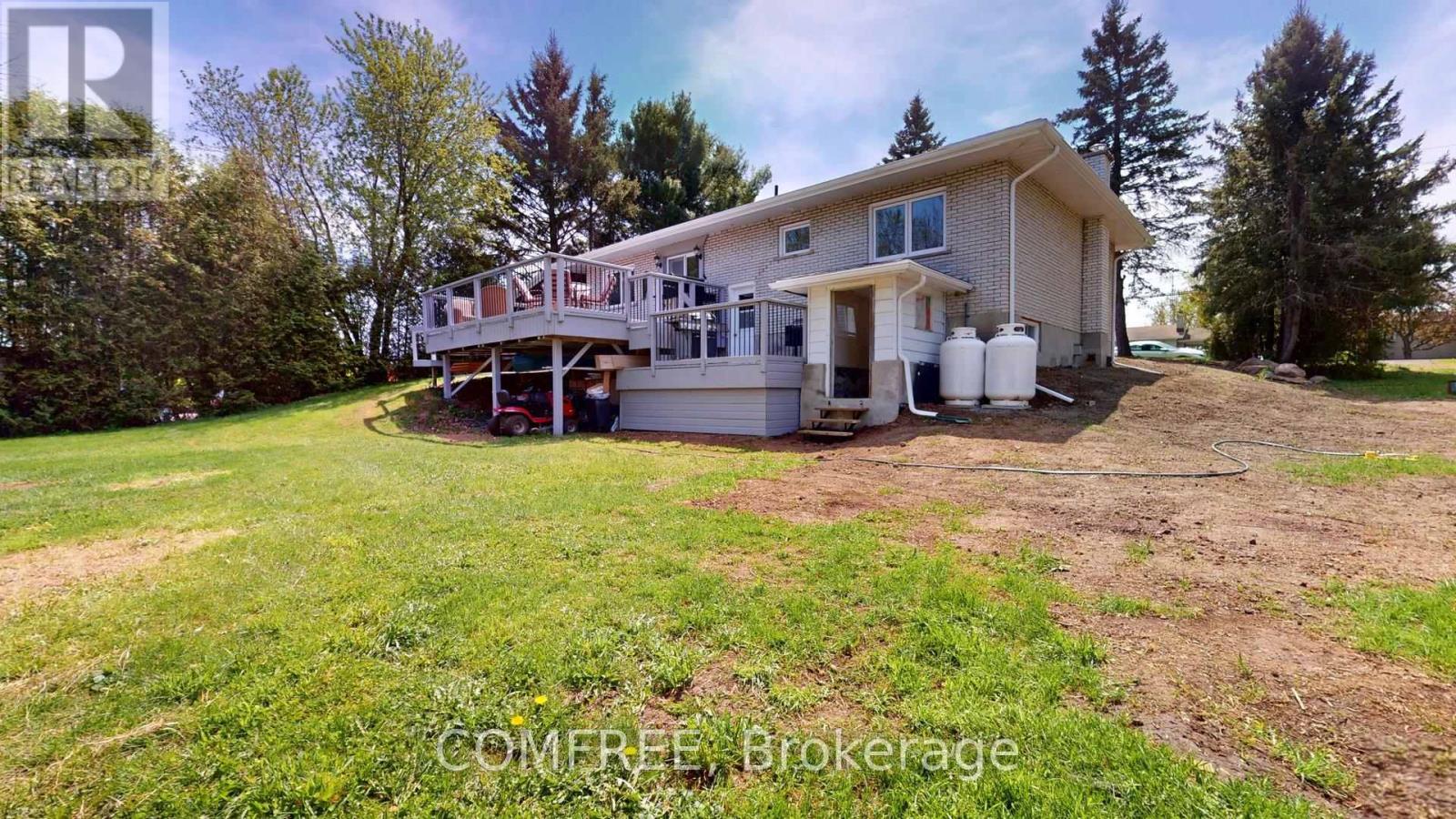 2055 Principale Street, East Hawkesbury, Ontario  K0B 1B0 - Photo 24 - X12150587