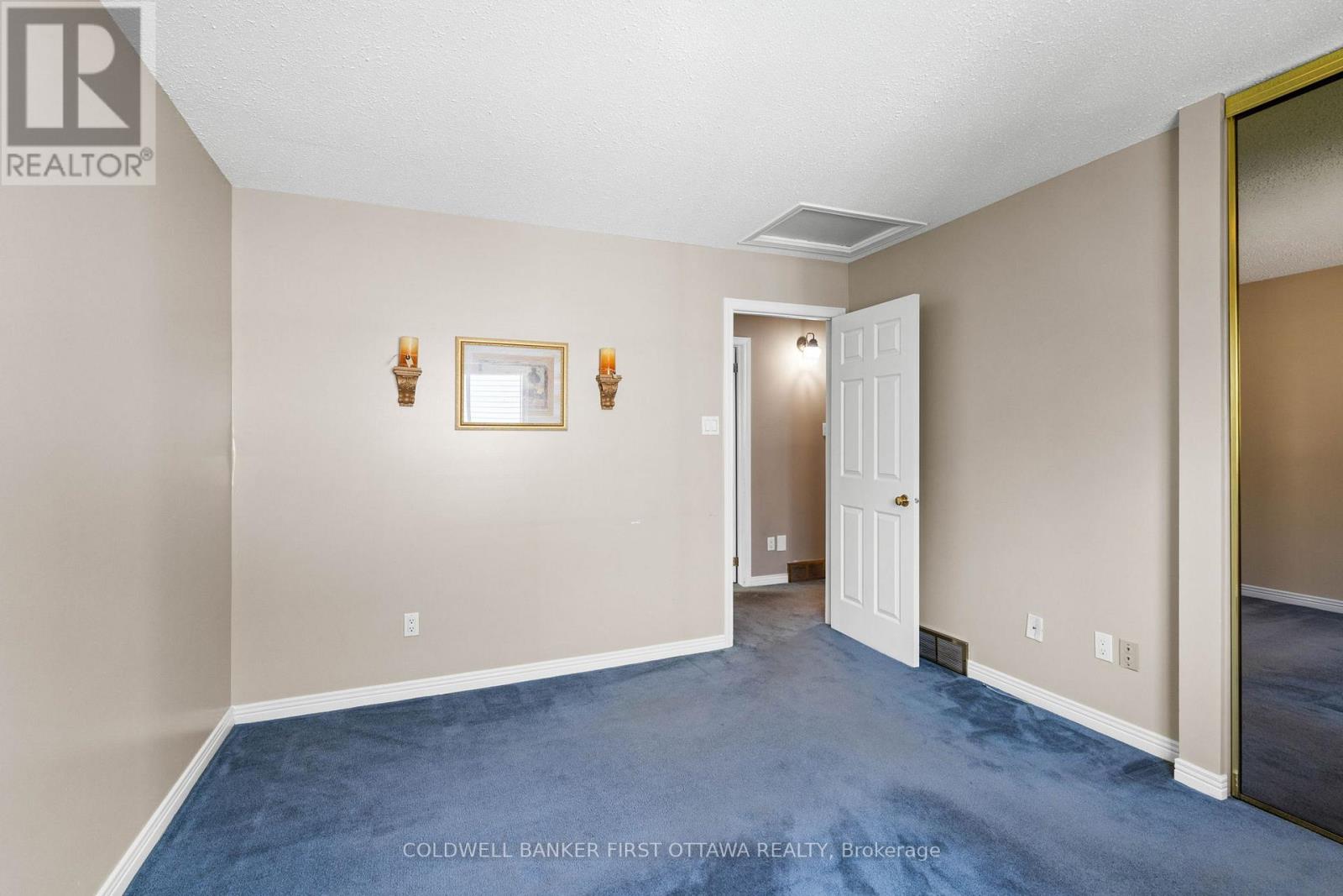 64 Tartan Drive, Ottawa, Ontario  K2J 2V6 - Photo 27 - X12150600