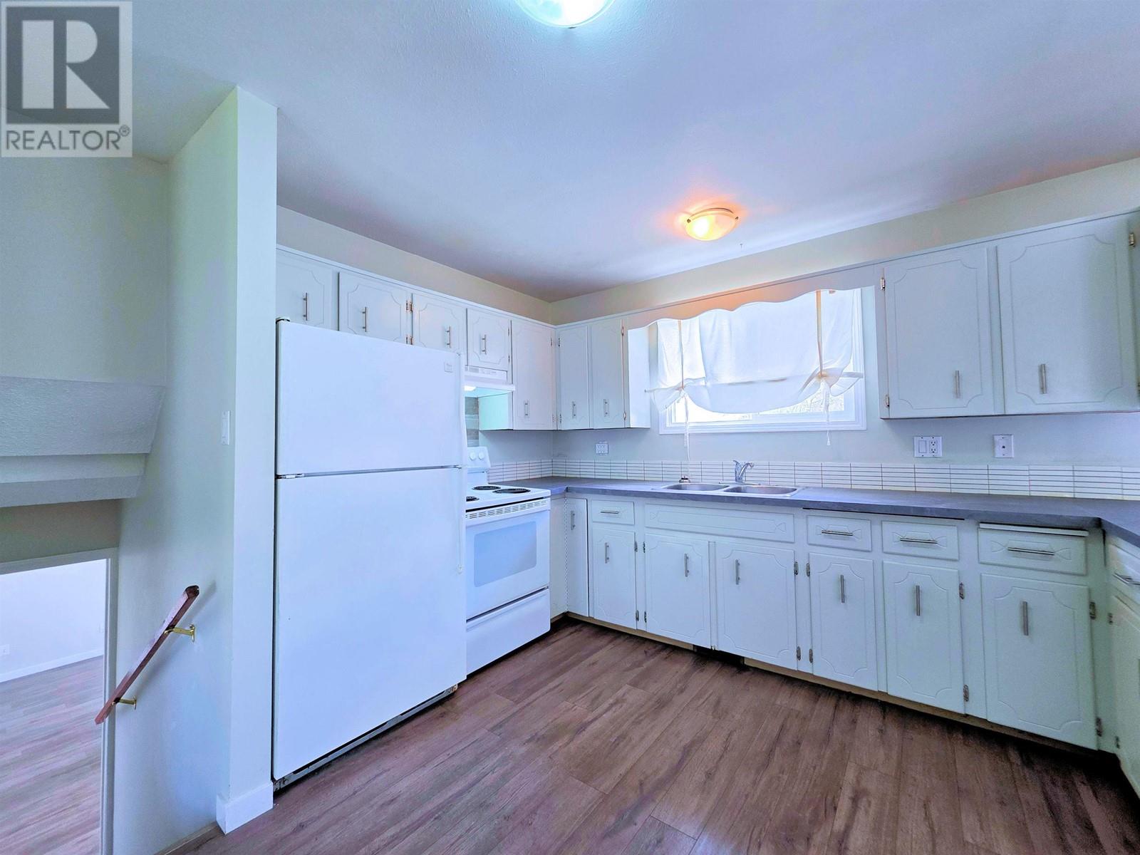 Property at 4627 FREIMULLER AVENUE image 3