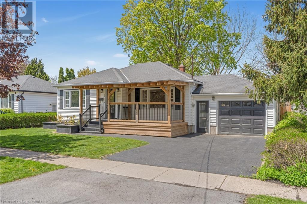 Property at 9 HEYWOOD Avenue image 4