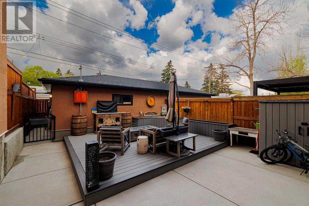 3017 26 Street Sw, Calgary, Alberta  T3E 2B3 - Photo 37 - A2221332