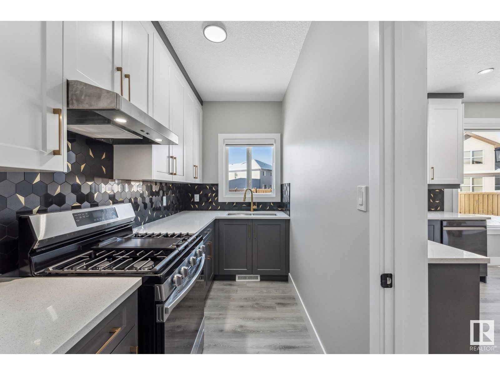 Property at 17822 60A ST NW image 3