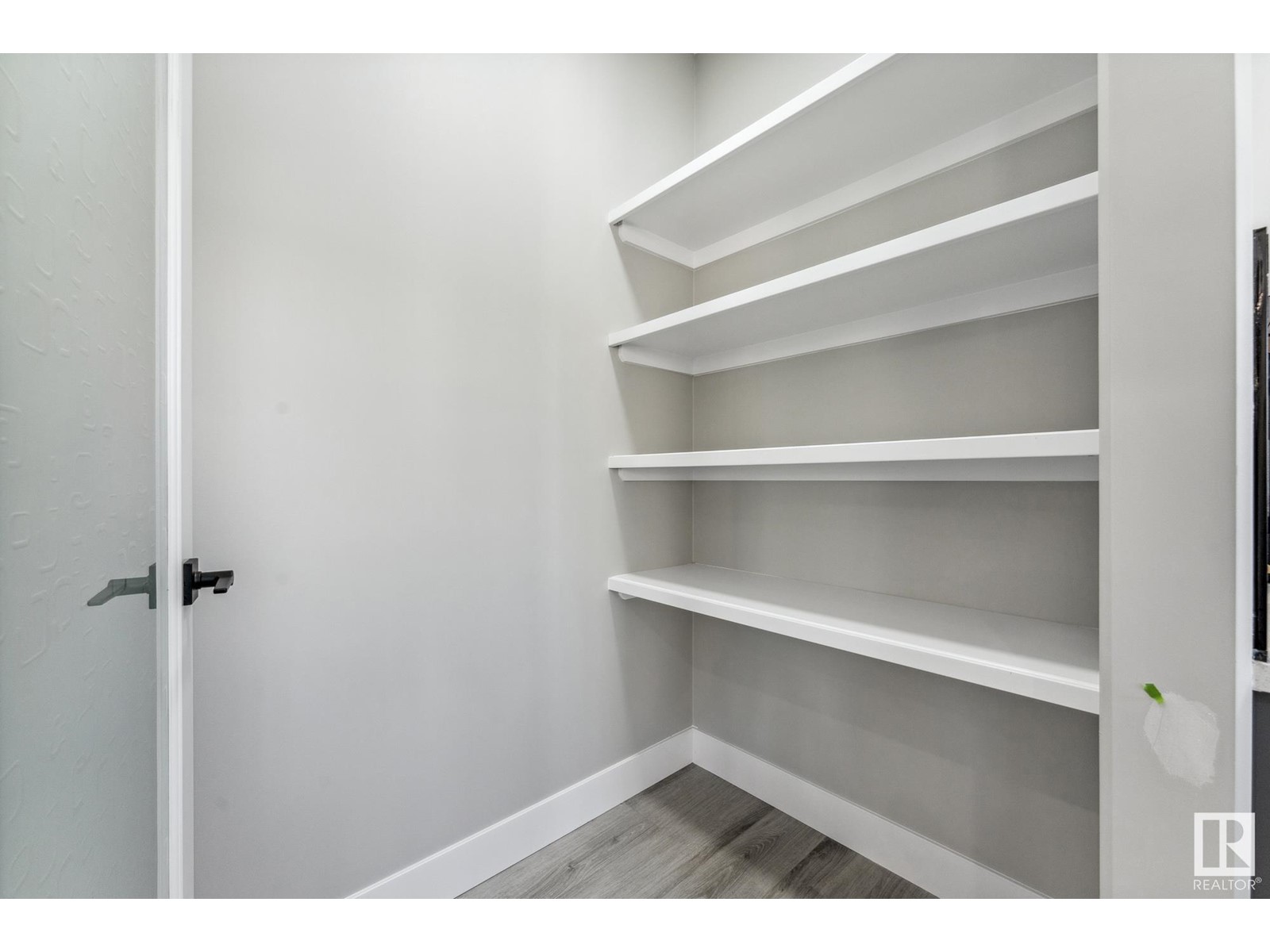 Property at 17822 60A ST NW image 4