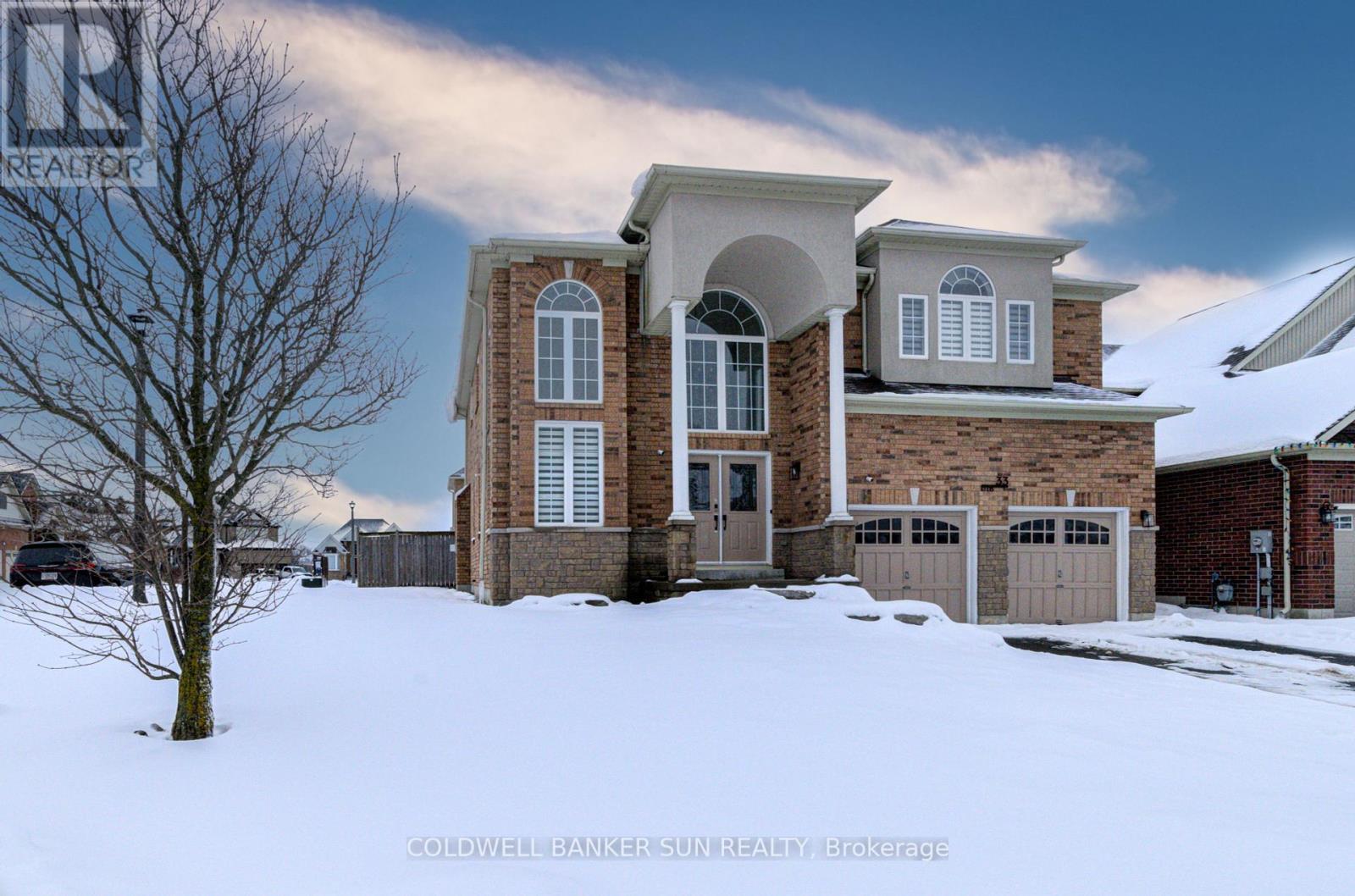 33 Ellis Crescent, Kawartha Lakes, Ontario  K9V 0A5 - Photo 41 - X12147839