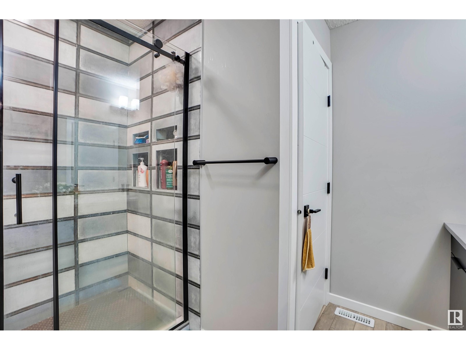 266 Charlesworth Dr Sw, Edmonton, Alberta  T6X 2P4 - Photo 30 - E4436579