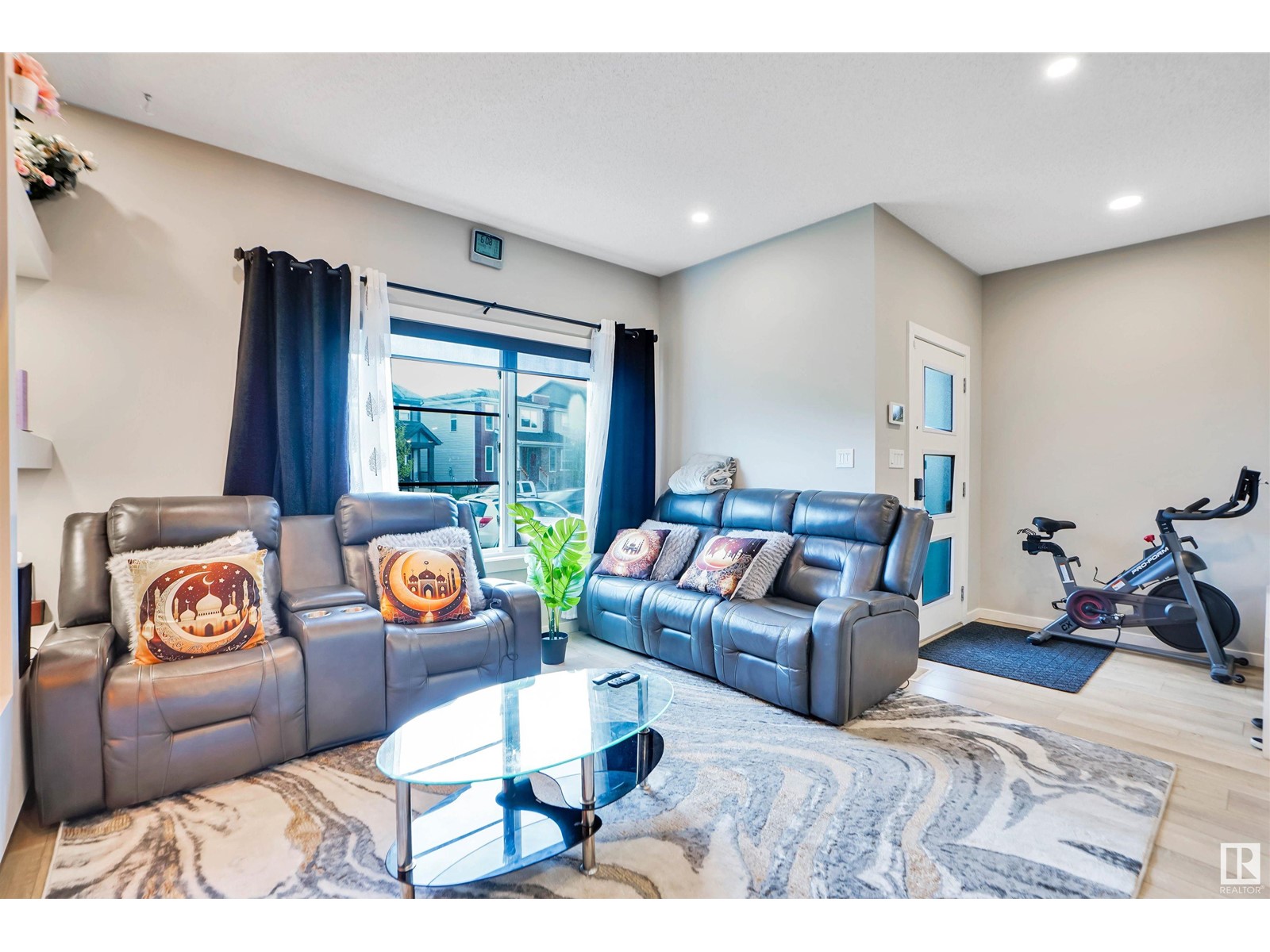 266 Charlesworth Dr Sw, Edmonton, Alberta  T6X 2P4 - Photo 8 - E4436579