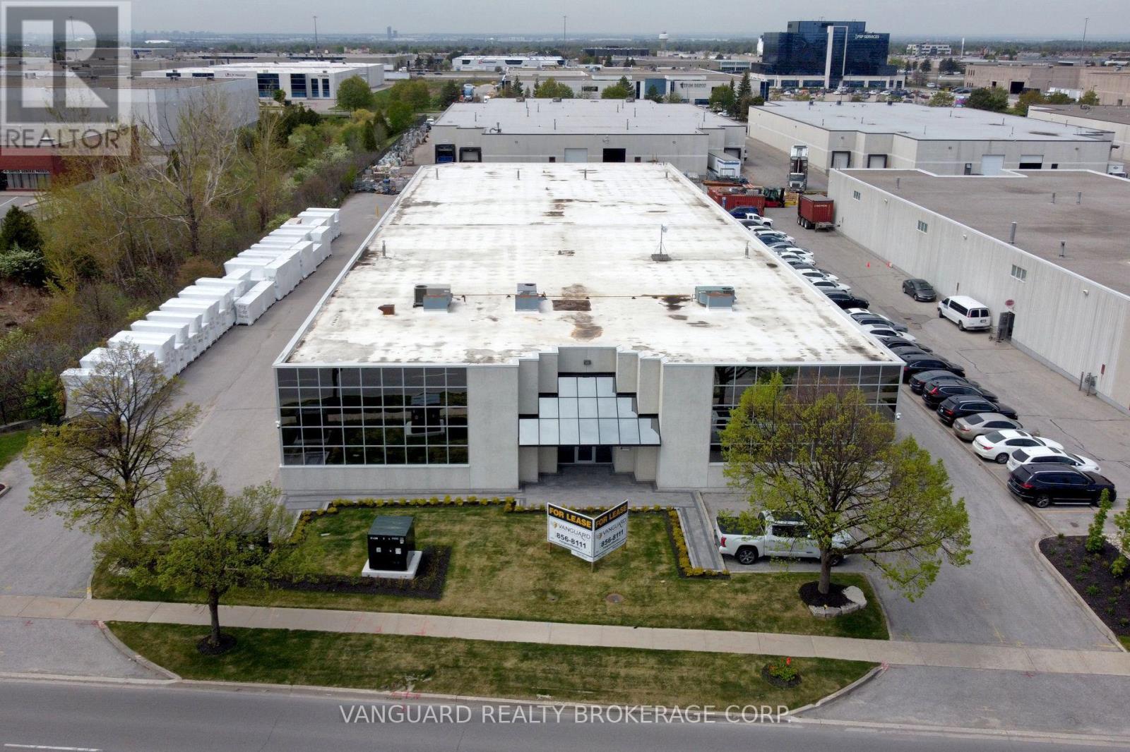 440 Edgeley Boulevard, Vaughan, Ontario  L4K 4G4 - Photo 1 - N12149939