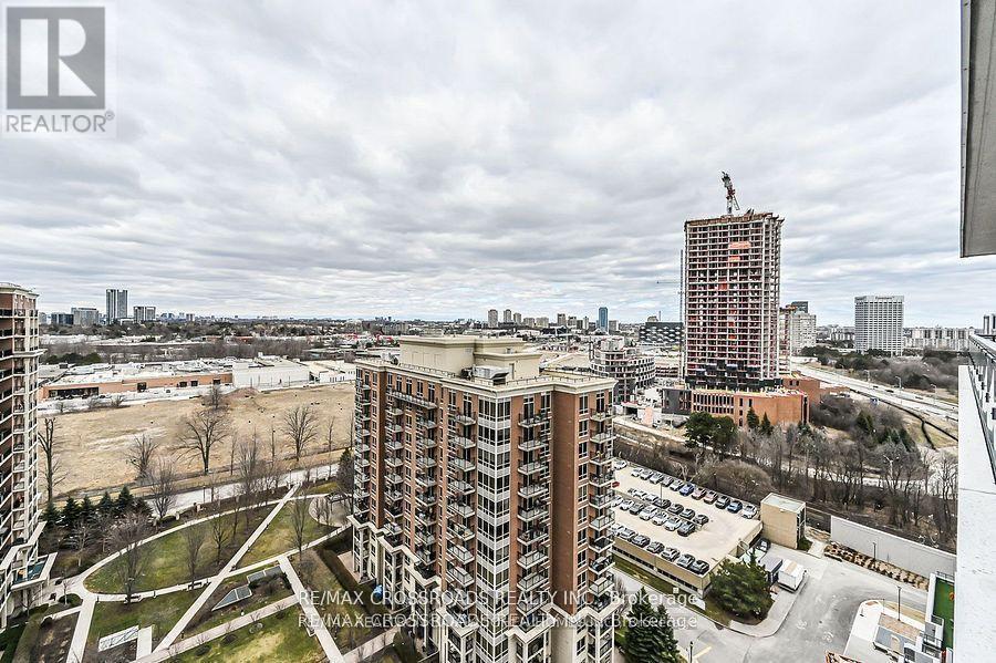2638 - 20 Inn On The Park Drive, Toronto, Ontario  M3C 0P8 - Photo 17 - C12150648