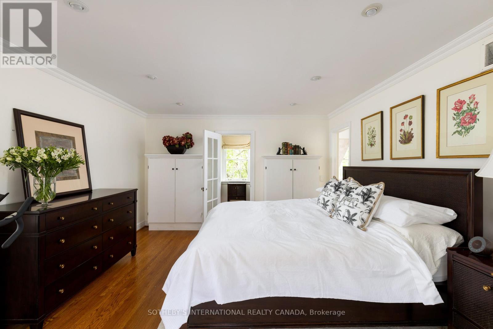 3 Mason Boulevard, Toronto, Ontario  M5M 3C6 - Photo 12 - C12150684