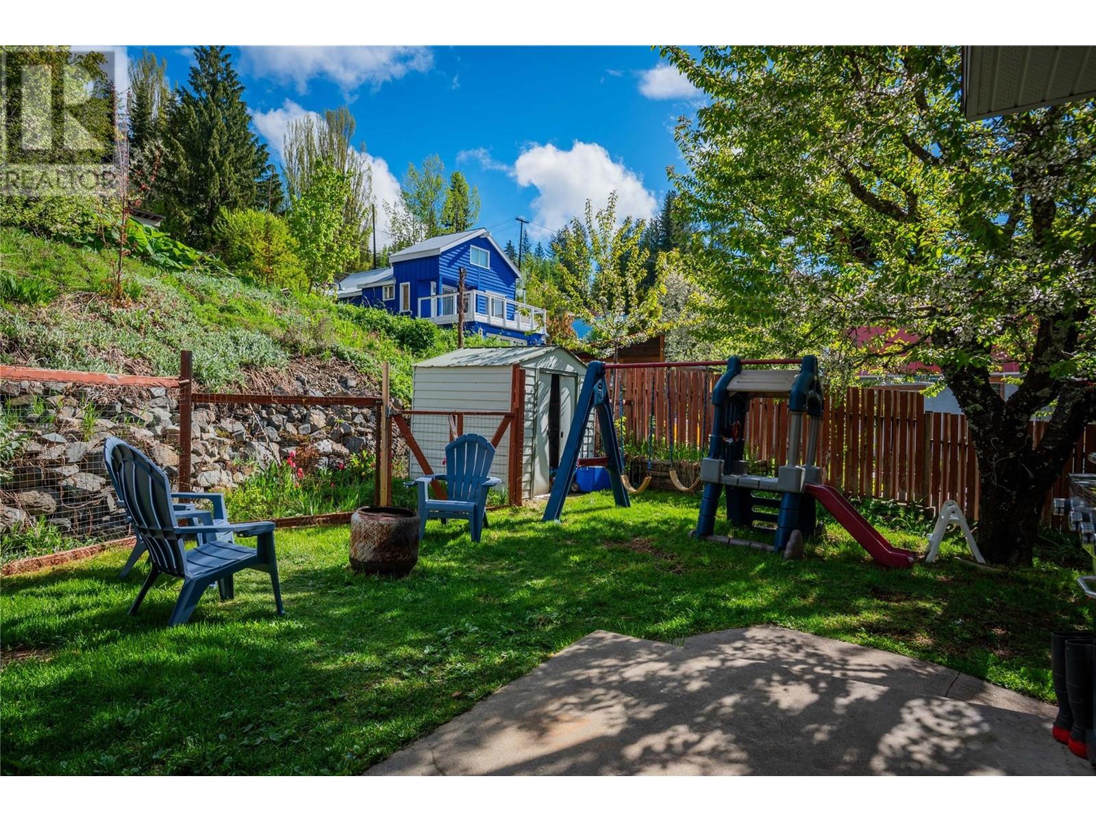 Property at 1626 Leroi Avenue image 3