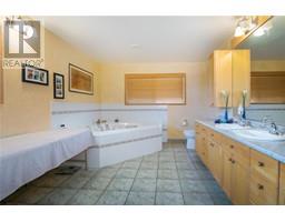 2190 30 Street NE