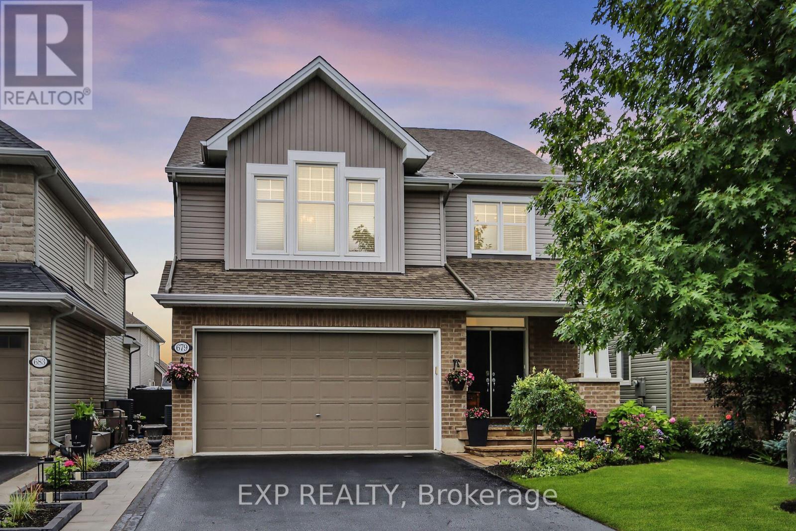 Property at 679 ROCKROSE WAY image 1