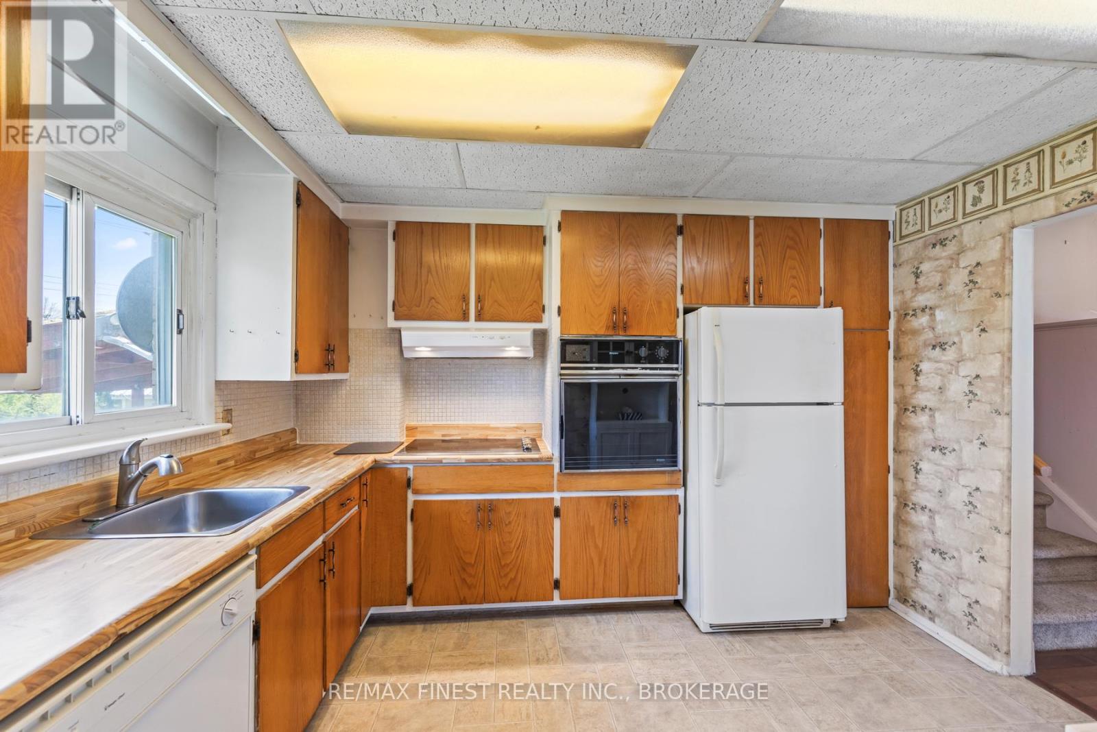 1222 Johnson Street, Kingston, Ontario  K7M 2P2 - Photo 17 - X12150700