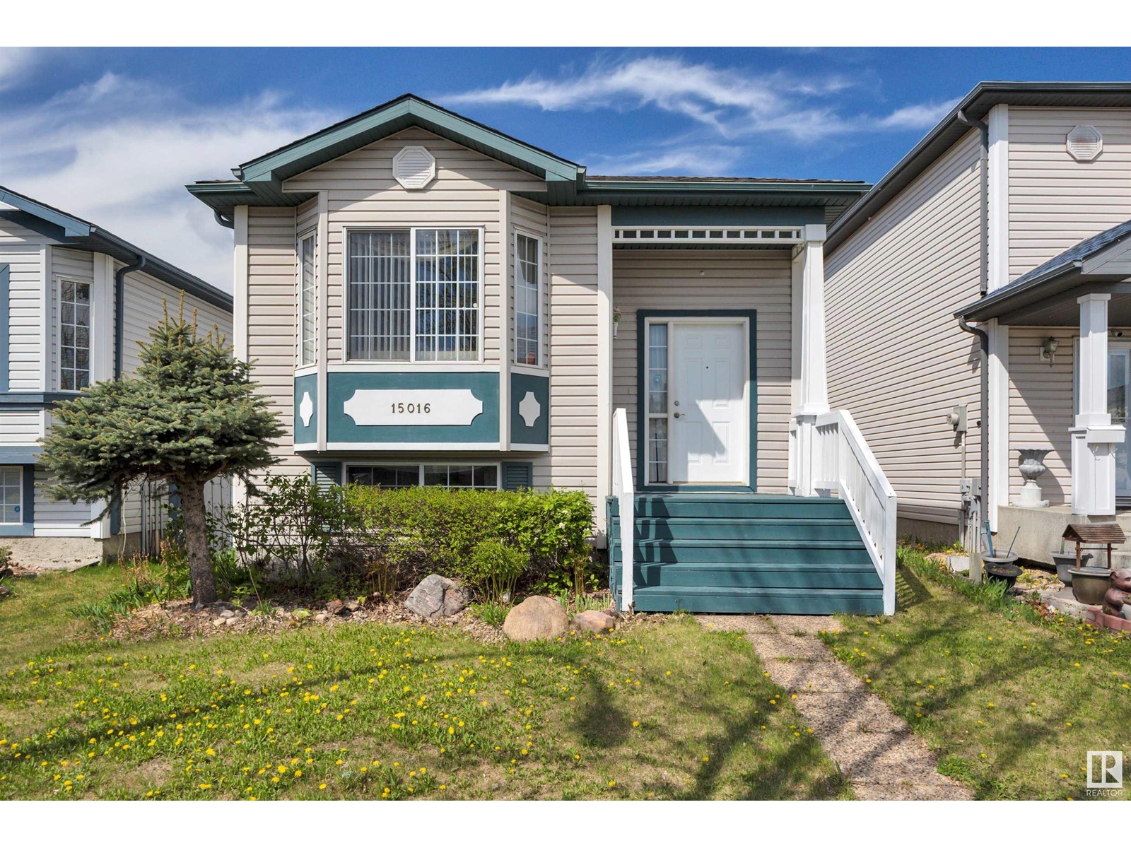 Property at 15016 134 ST NW image 1