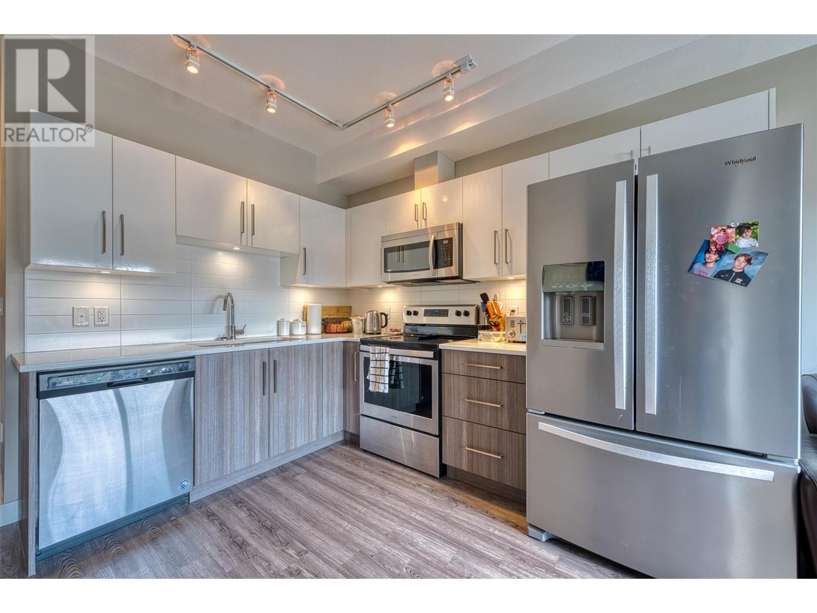 3409 28 Avenue Unit# 313, Vernon, British Columbia  V1T 8J6 - Photo 5 - 10346899