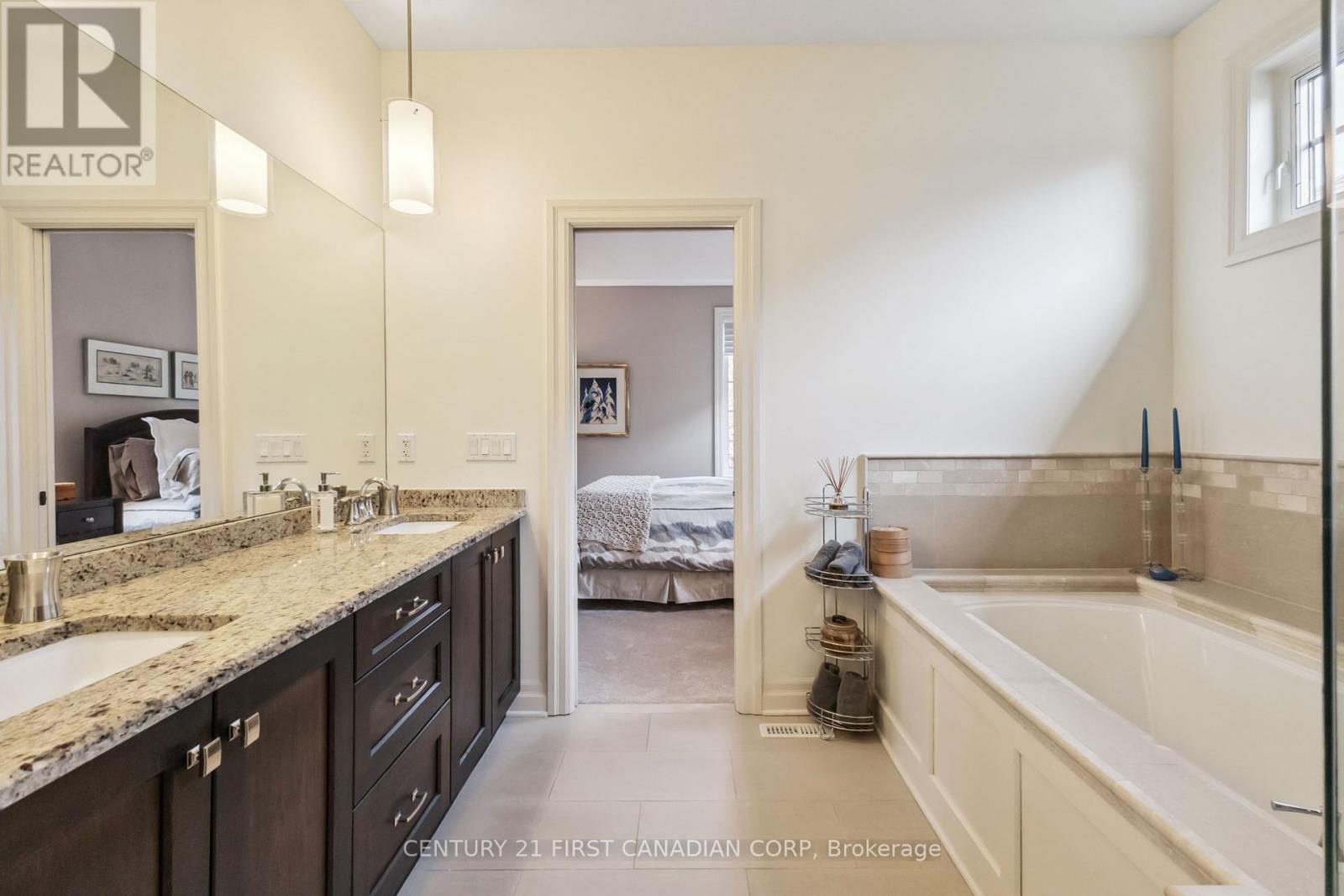 217 Delacourt Road, London North, Ontario  N6G 0H3 - Photo 39 - X12150879