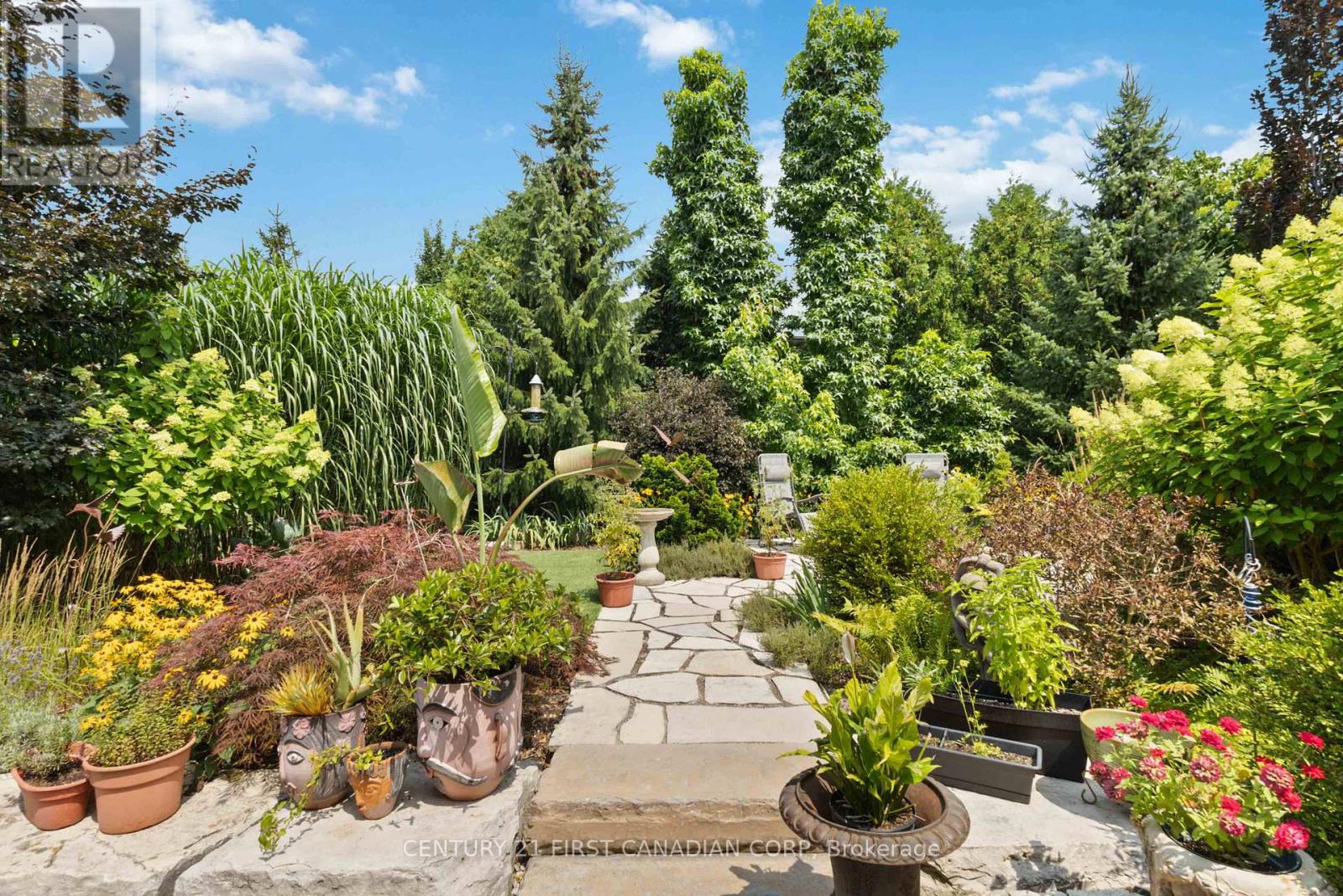 217 Delacourt Road, London North, Ontario  N6G 0H3 - Photo 50 - X12150879