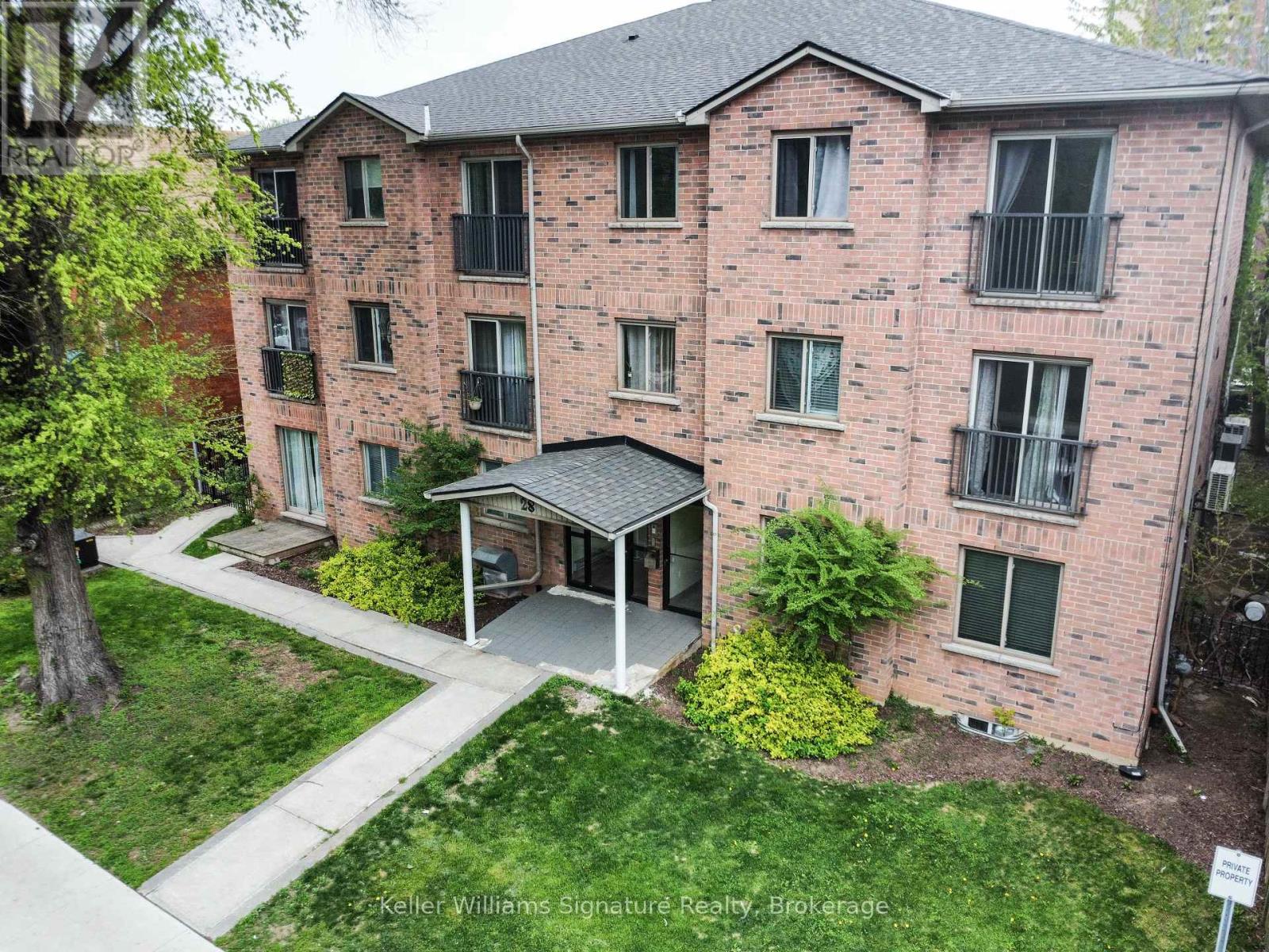 104 - 28 Victoria Avenue N, Hamilton, Ontario  L8L 5E1 - Photo 24 - X12148175