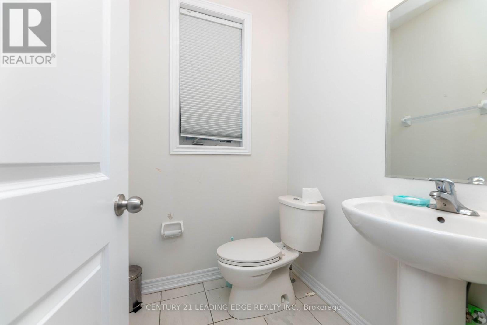 163 Fallharvest Way, Whitchurch-Stouffville, Ontario  L4A 0R8 - Photo 10 - N12150642