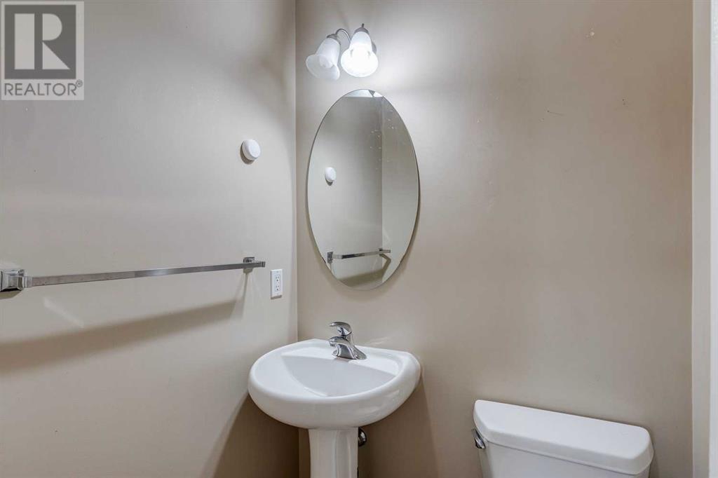 335 Hidden Creek Boulevard Nw, Calgary, Alberta  T3a 6l1 - Photo 9 - A2216891