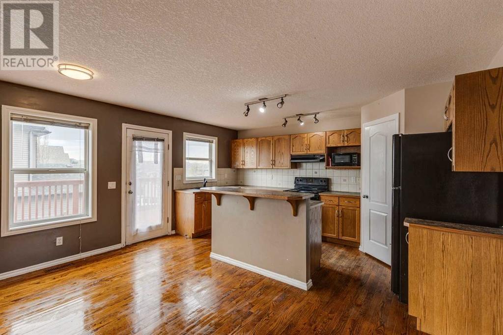 335 Hidden Creek Boulevard Nw, Calgary, Alberta  T3a 6l1 - Photo 17 - A2216891