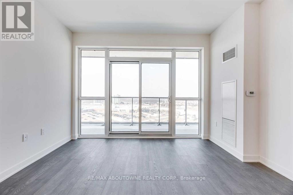 1409 - 4699 Glen Erin Drive, Mississauga, Ontario  L5M 2E5 - Photo 6 - W12136670