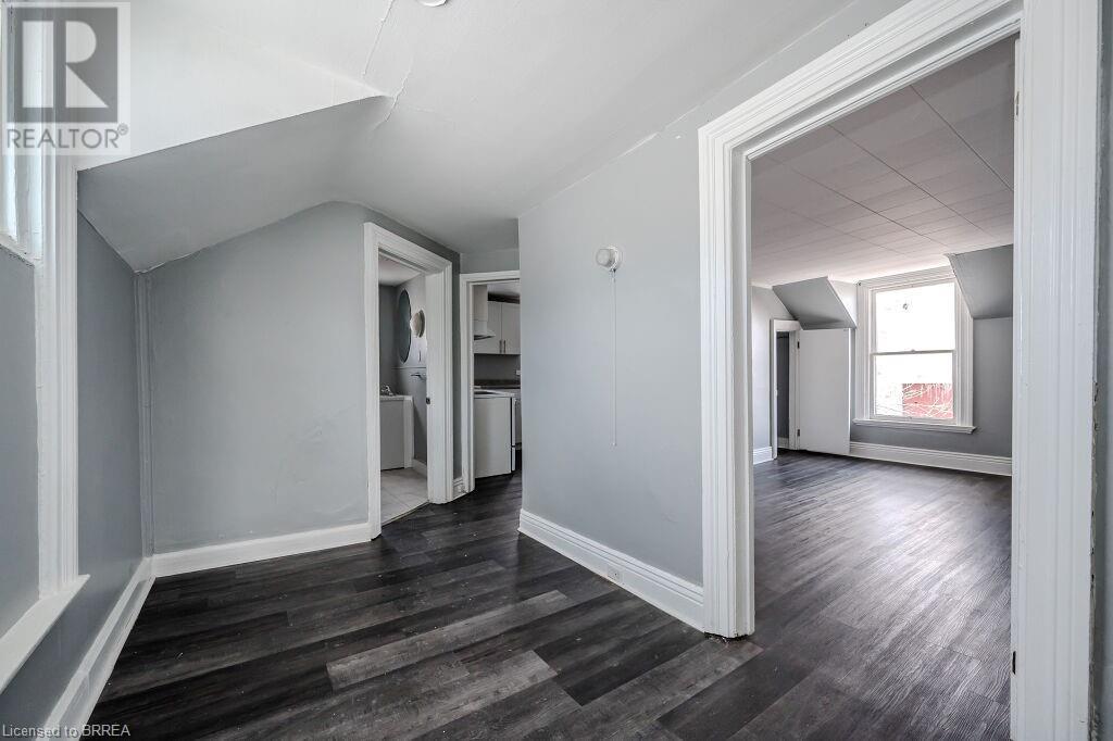39 Park Avenue, Brantford, Ontario  N3S 5H2 - Photo 5 - 40722061