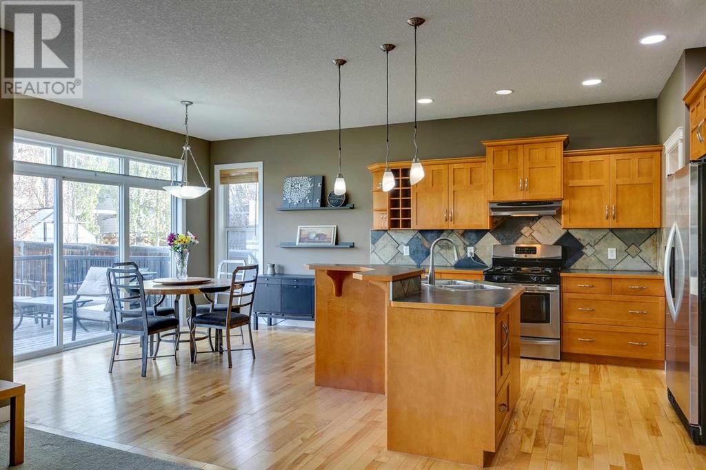 16 Chapalina Common Se, Calgary, Alberta  T2X 3X2 - Photo 13 - A2220931