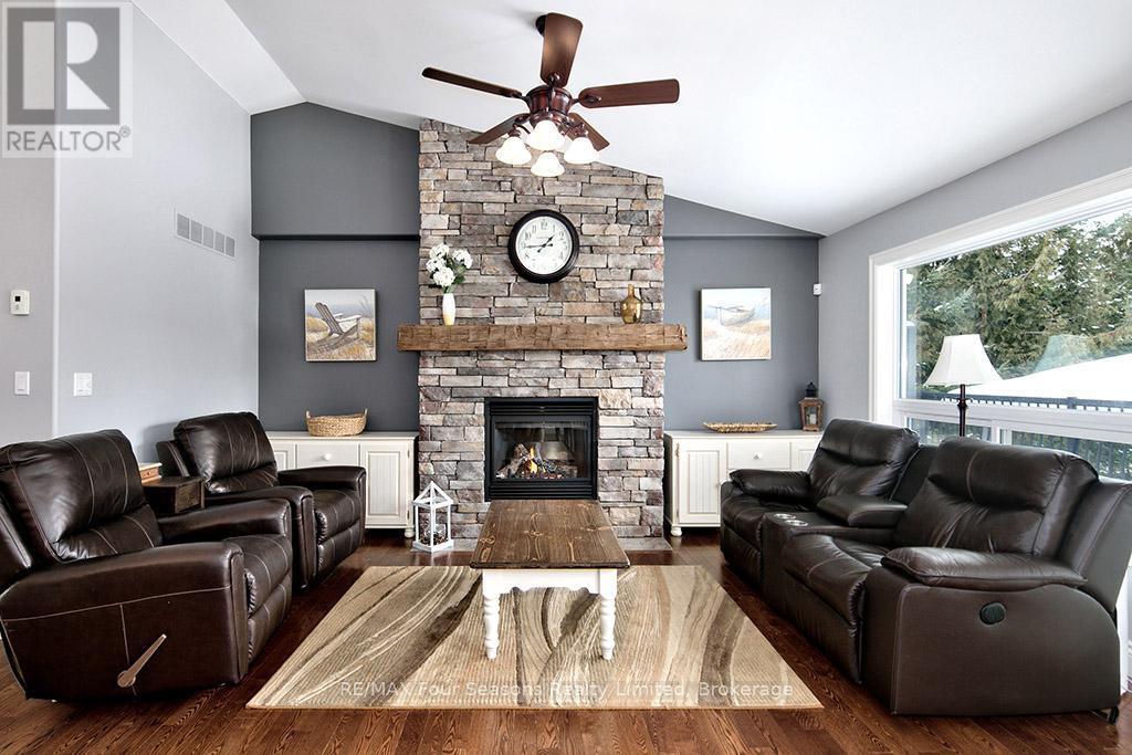 71 Broadview Street, Collingwood, Ontario  L9Y 3Z1 - Photo 6 - S12150770