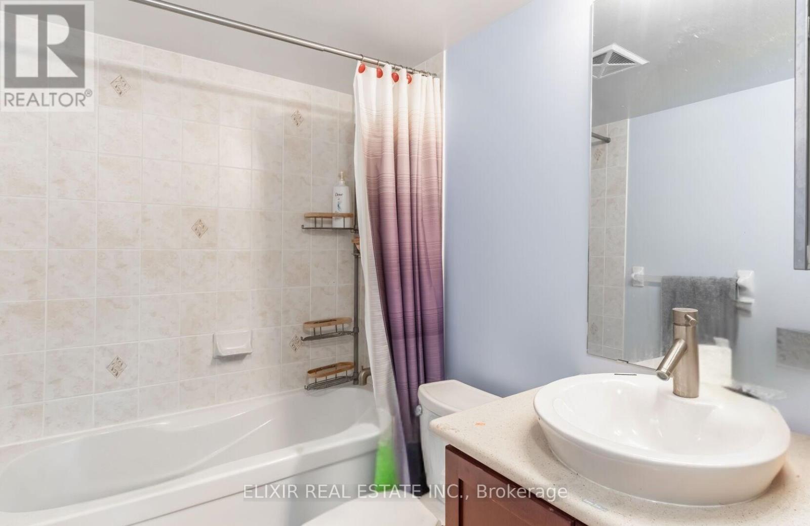 1109 - 208 Enfield Place, Mississauga, Ontario  L5B 0G8 - Photo 13 - W12150604