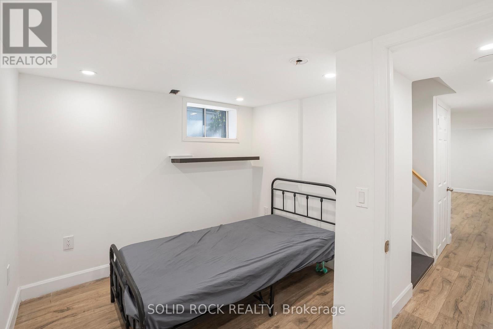 60 Lincoln Road, Hamilton, Ontario  L8E 1Z3 - Photo 19 - X12148731