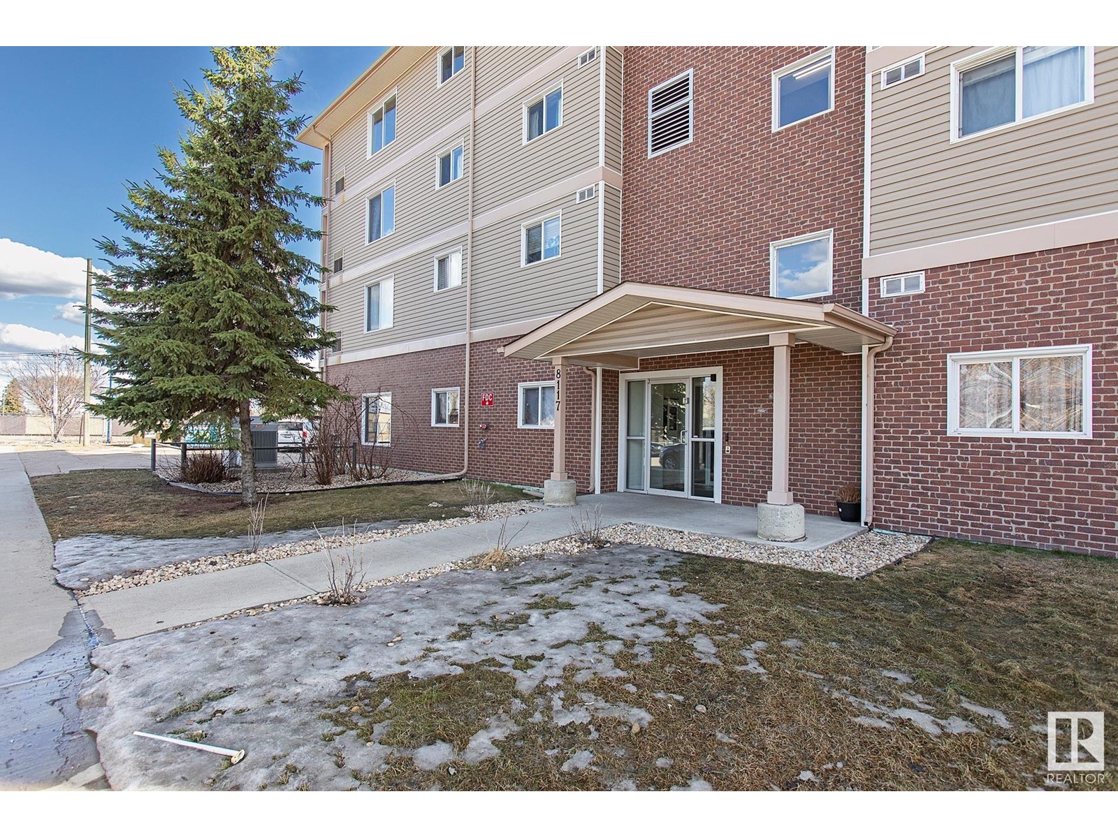 #403 8117 114 Ave Nw, Edmonton, Alberta  T5B 0C1 - Photo 4 - E4430466