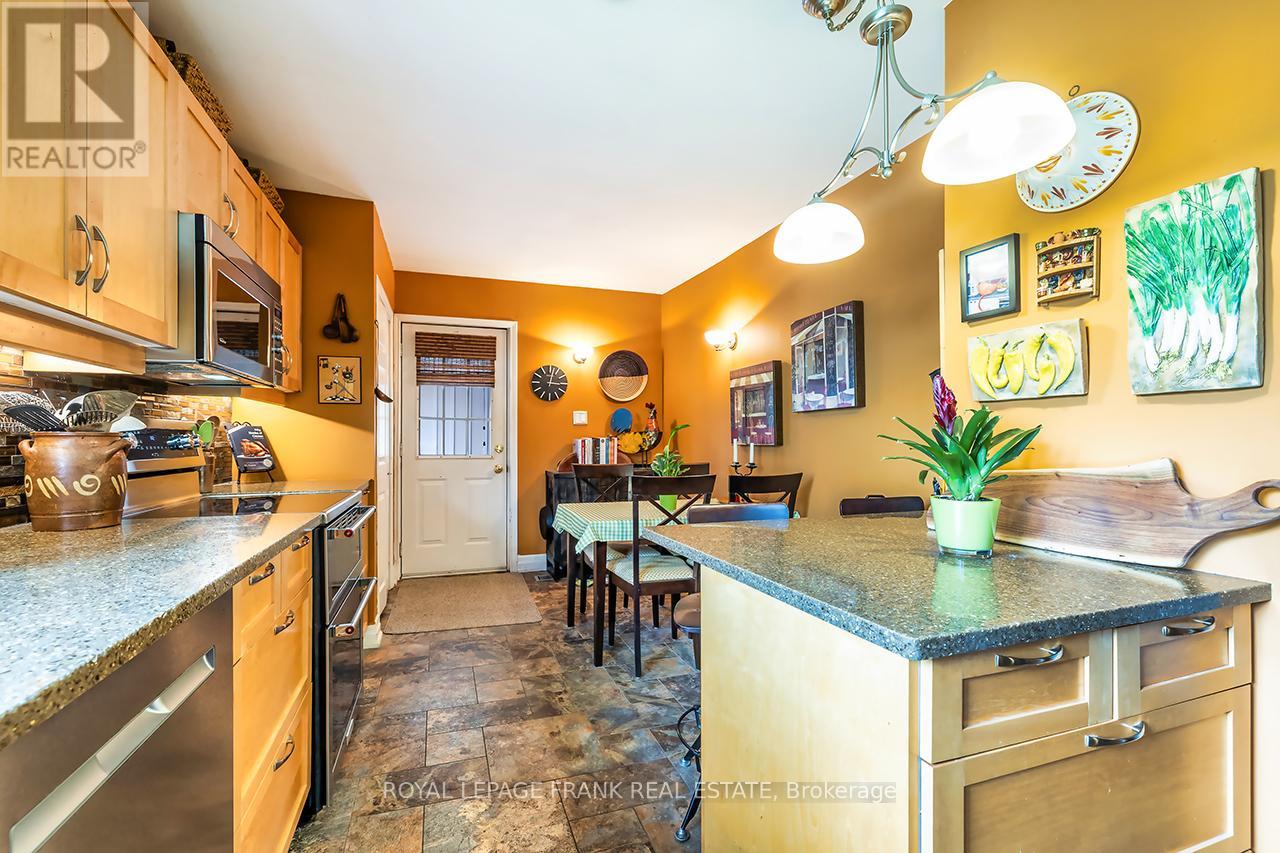 1361 7a Highway, Scugog, Ontario  L9L 1B5 - Photo 21 - E12150734