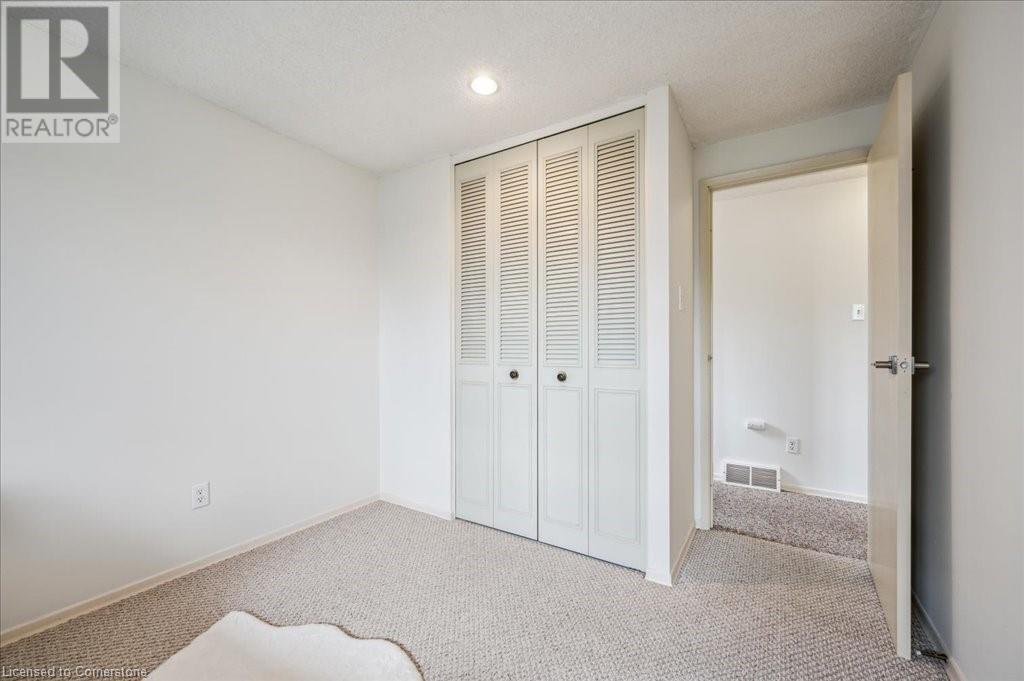 427b Bairstow Crescent, Waterloo, Ontario  N2K 2H7 - Photo 20 - 40723904