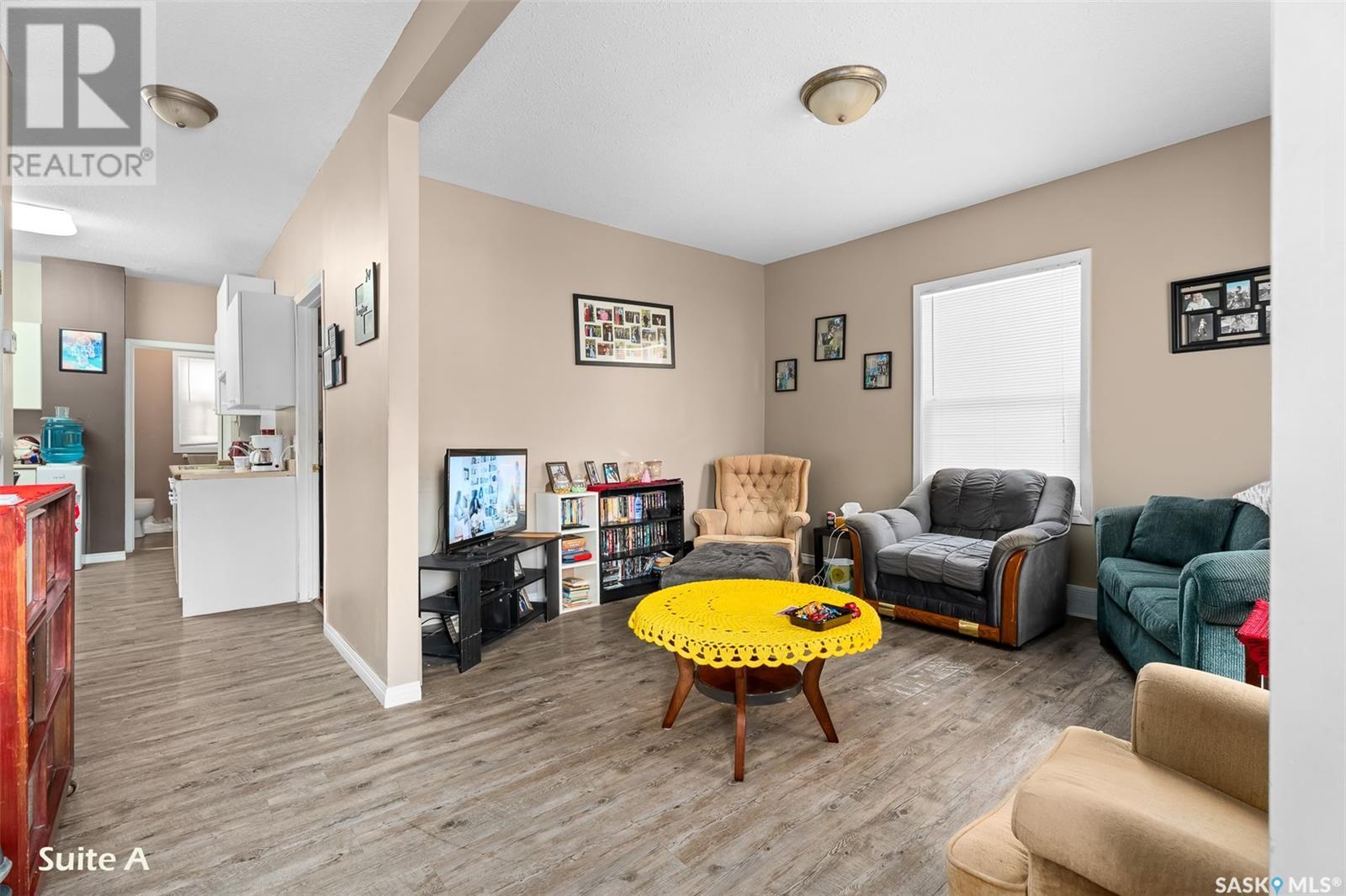 Property at 630 Athabasca STREET W image 3
