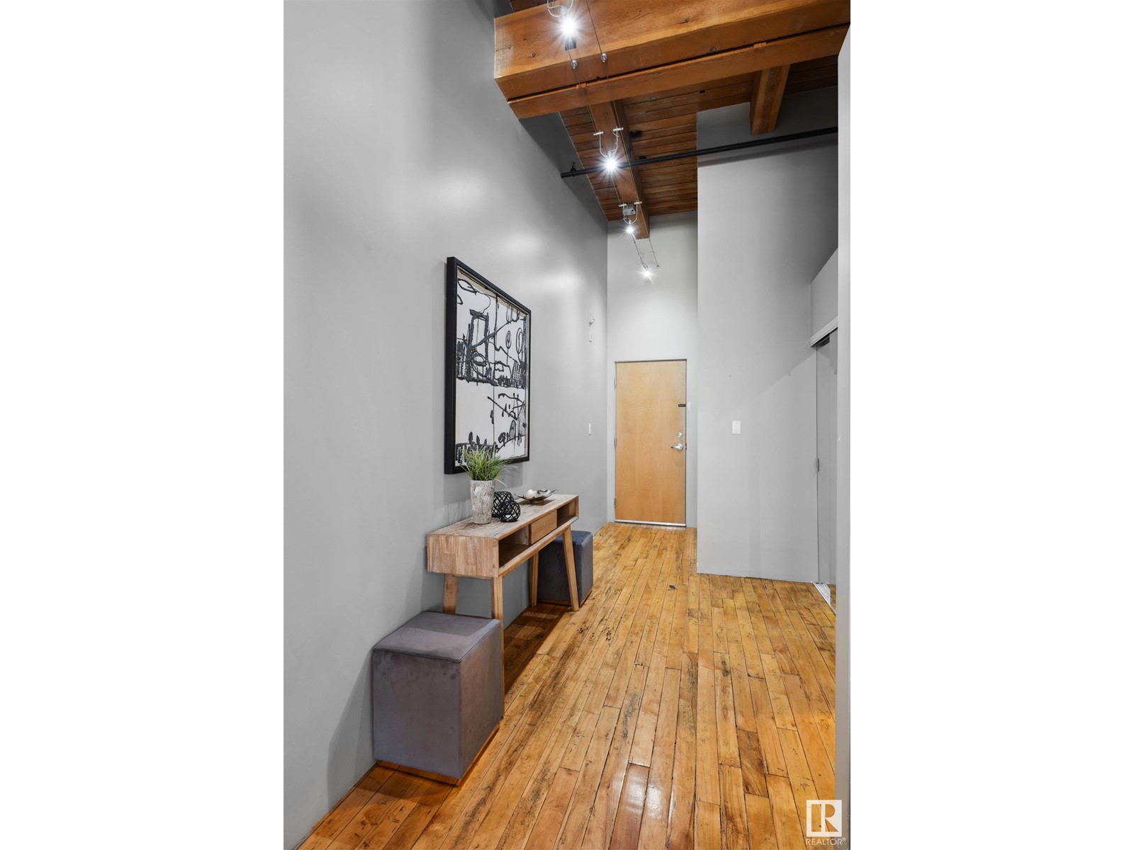 Property at #111 10309 107 ST NW image 3