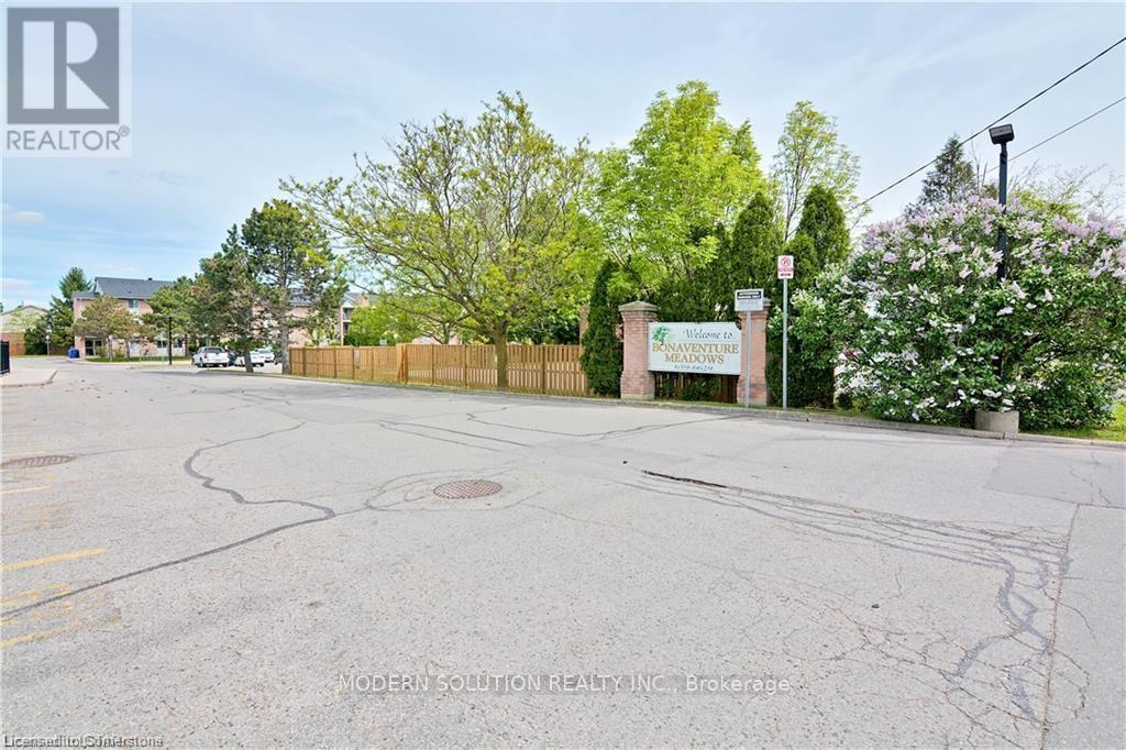 315 - 2230 Trafalgar Street, London East (East I), Ontario  N5V 4J9 - Photo 22 - X12150644