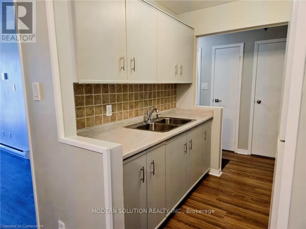 315 - 2230 Trafalgar Street, London East (East I), Ontario  N5V 4J9 - Photo 8 - X12150644