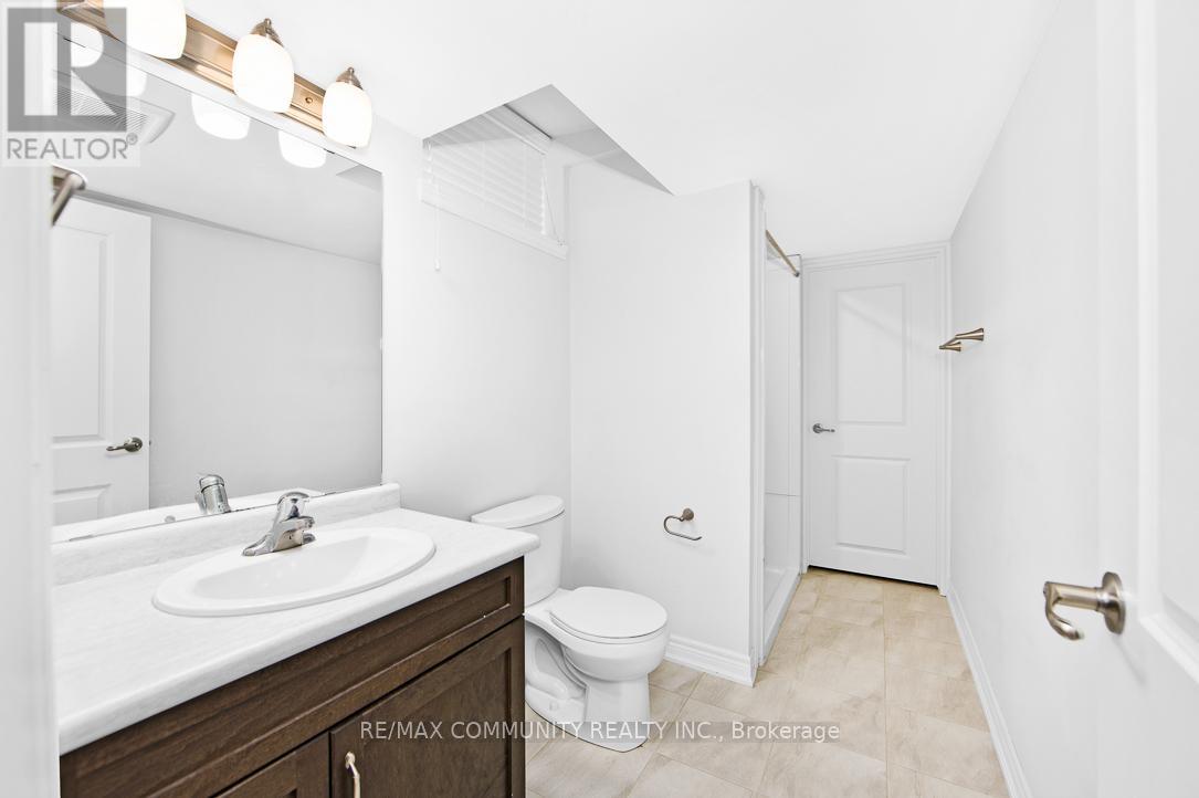 9 Hawthorn Avenue, Thorold, Ontario  L2V 0H9 - Photo 23 - X12150652