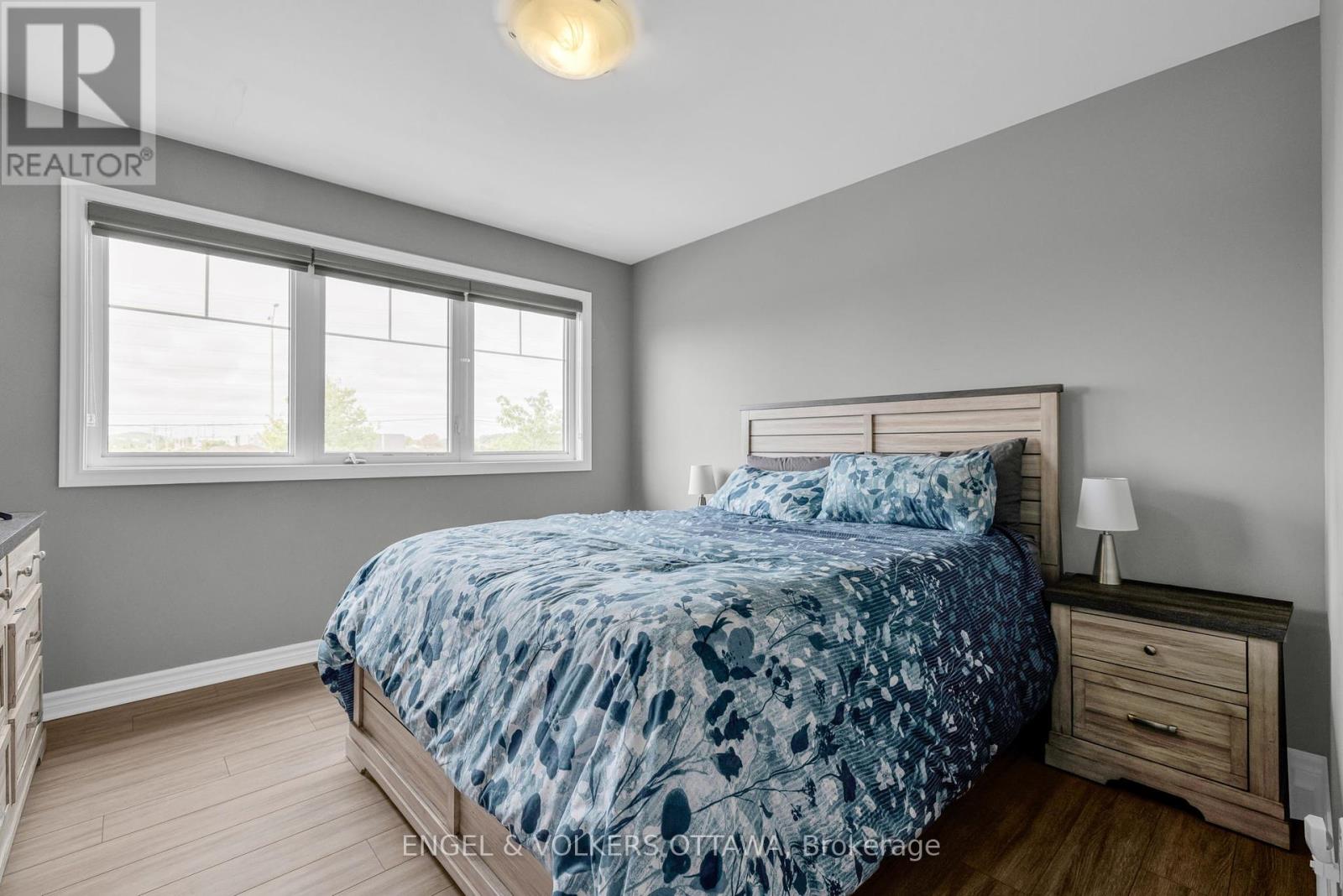 275 Mission Trail Crescent, Ottawa, Ontario  K2T 0H7 - Photo 23 - X12150792