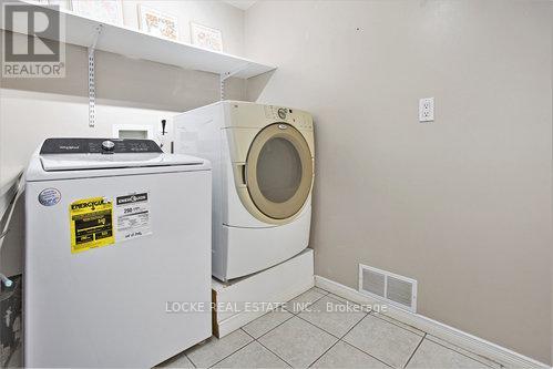 2037 Rolling Brook Drive, Ottawa, Ontario  K1W 1C9 - Photo 33 - X12150840