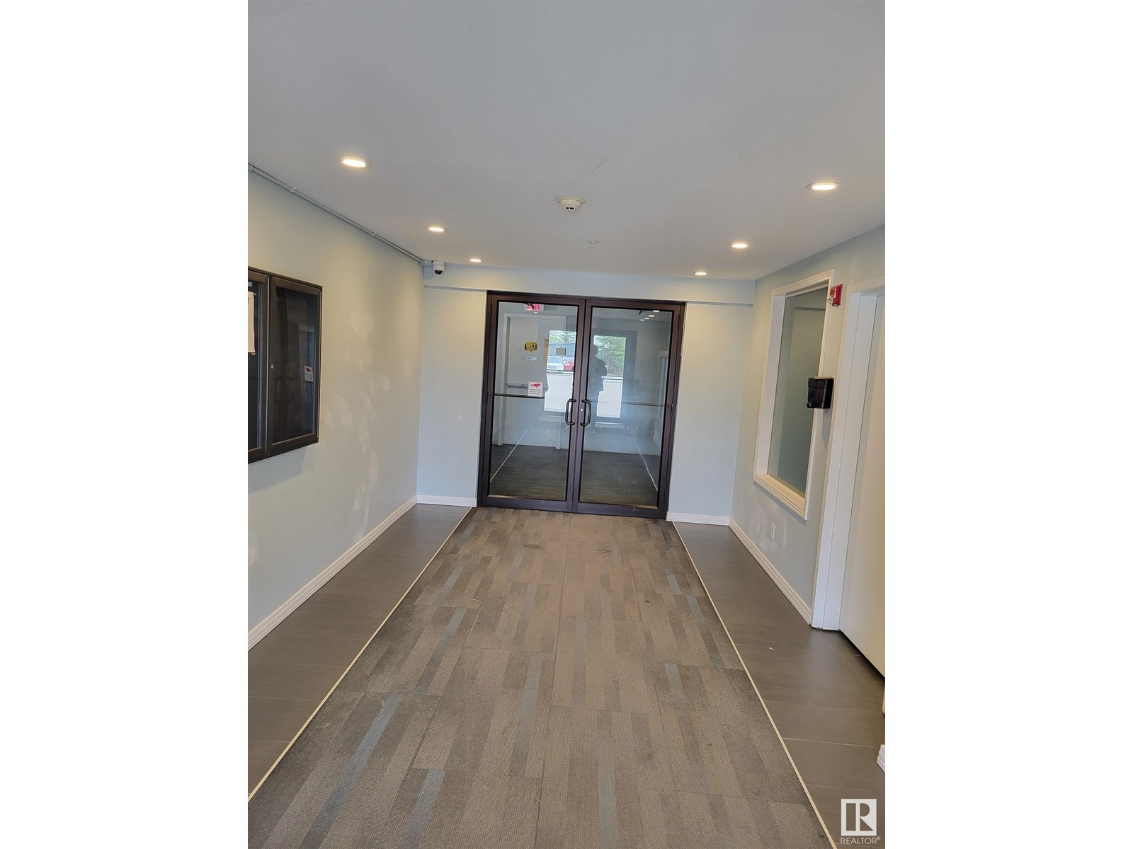 #311 5005 165 Av Nw, Edmonton, Alberta  T5Y 0L8 - Photo 3 - E4436586