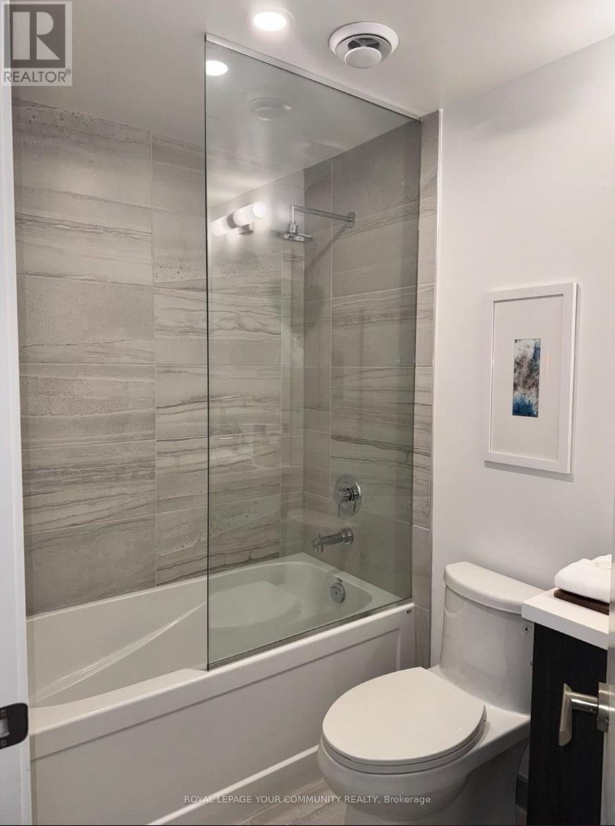 6506 - 138 Downes Street, Toronto, Ontario  M5E 0E4 - Photo 14 - C12141092