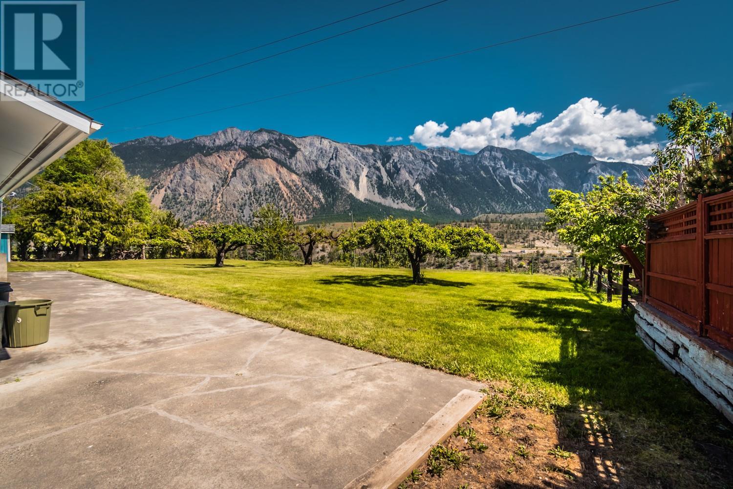 808 Orchard Drive, Lillooet, British Columbia  V0K 1V0 - Photo 9 - 10347910