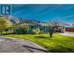 808 Orchard Drive Lillooet