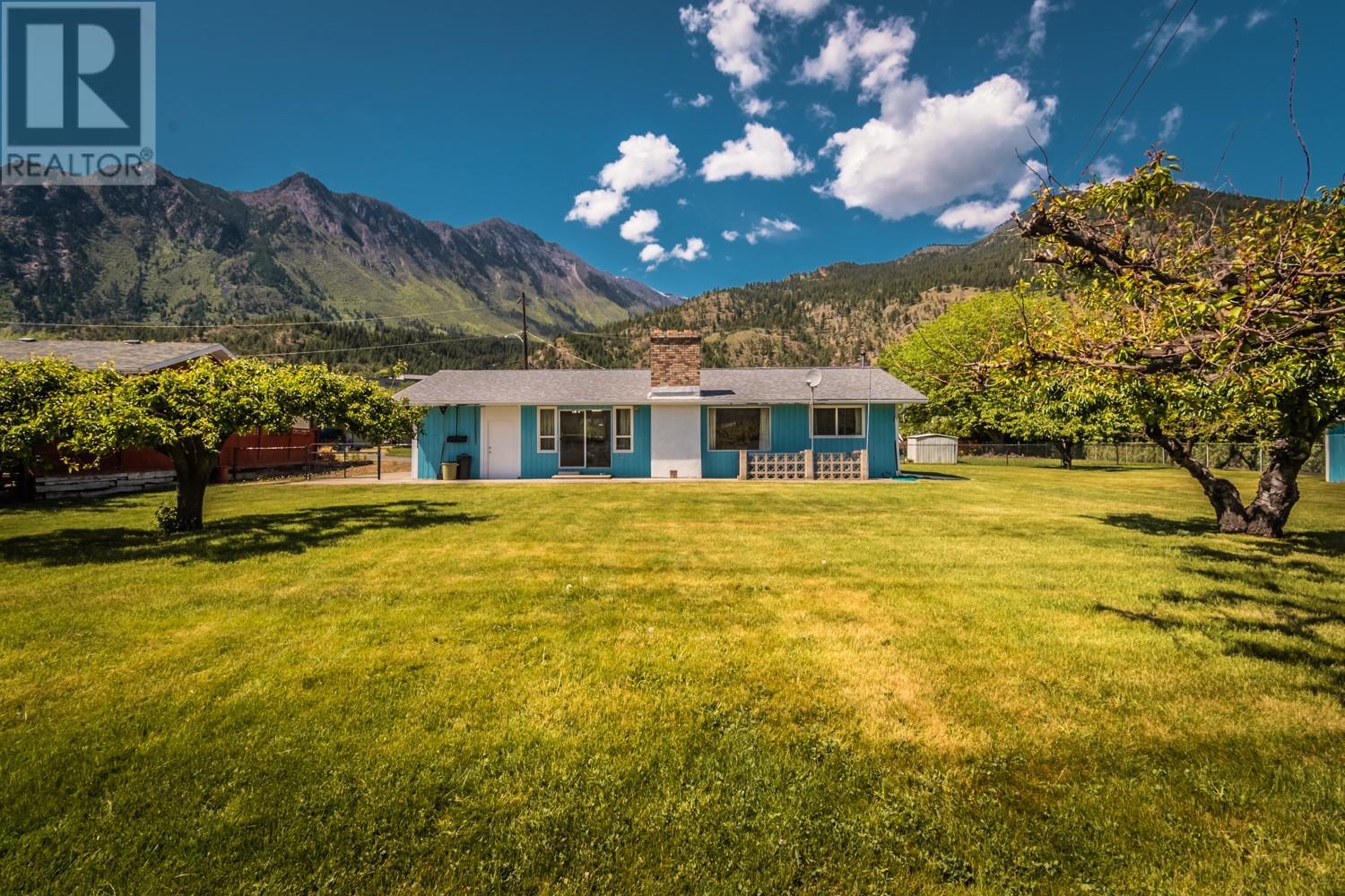 808 Orchard Drive, Lillooet, British Columbia  V0K 1V0 - Photo 15 - 10347910