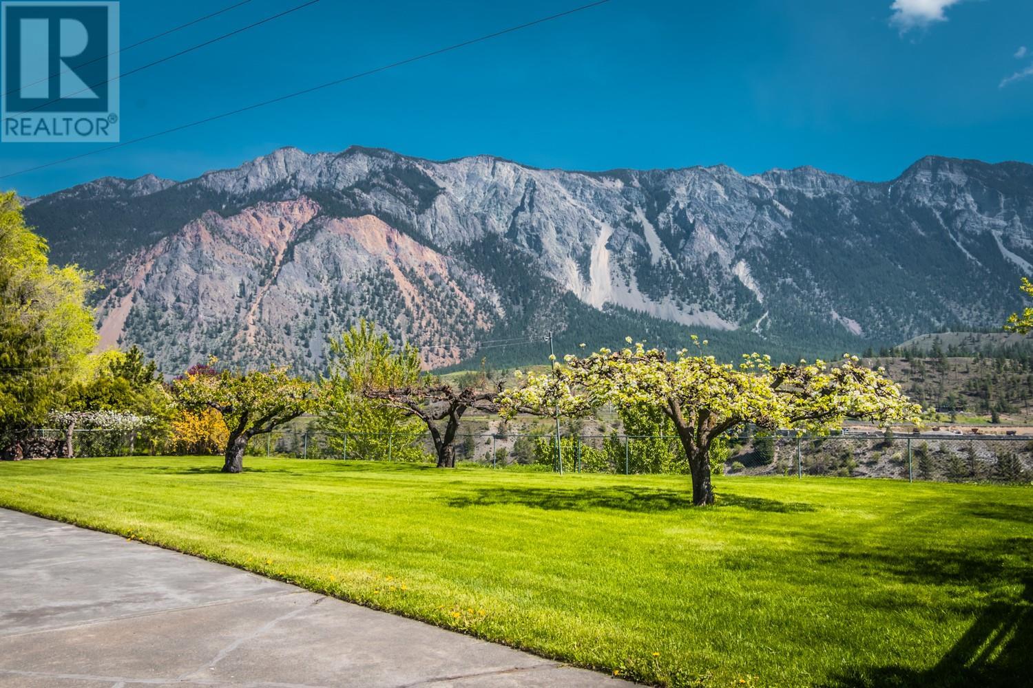 808 Orchard Drive, Lillooet, British Columbia  V0K 1V0 - Photo 2 - 10347910