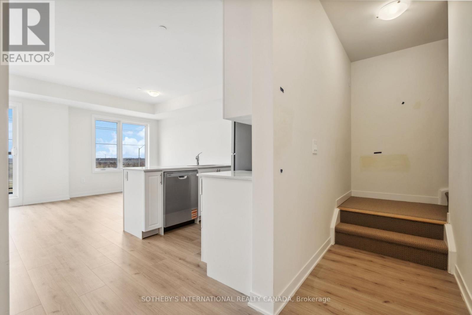 204 - 1695 Dersan Street, Pickering, Ontario  L1V 2P8 - Photo 16 - E12149930
